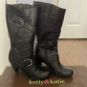Black heeled boots, size 7
